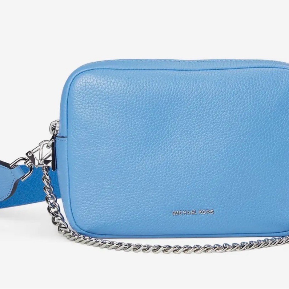 ❗️❗️Michael Kors Sky Blue Leather Crossbody😍 - Picture 8 of 9